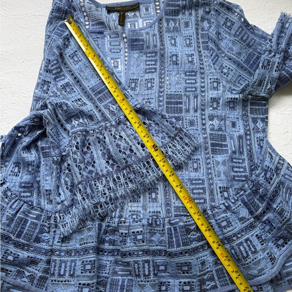 BCBGMaxAzria Blue Patterned Top - Picture 13 of 13